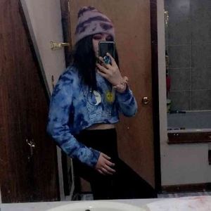 Meet your Posher, April